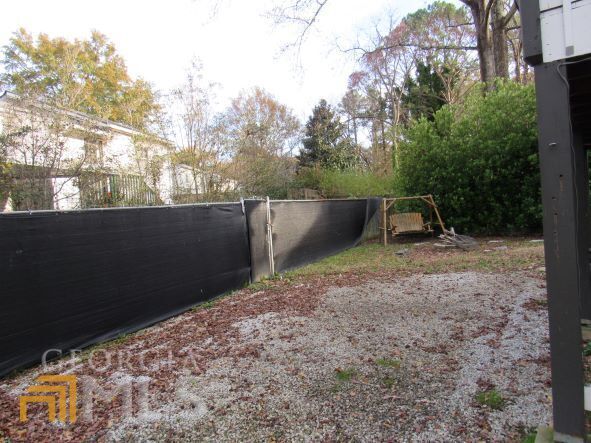 Foto del edificio - 215 Collum St NW