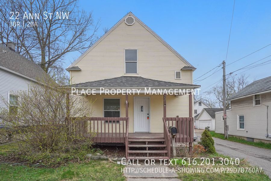 Primary Photo - 22 Ann St - 3 bed/1.5 bath on Grand Rapids...