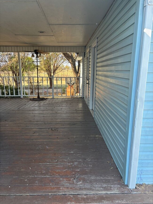 Building Photo - 6881 FM 1387