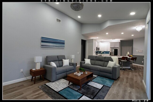 Building Photo - 3704 Cypress Meadows Rd