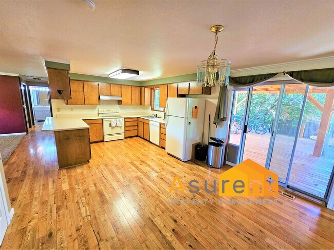 Foto del edificio - 3085 Connell Ave