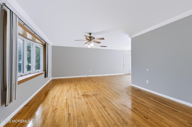 Foto del edificio - 1317 3rd Ave