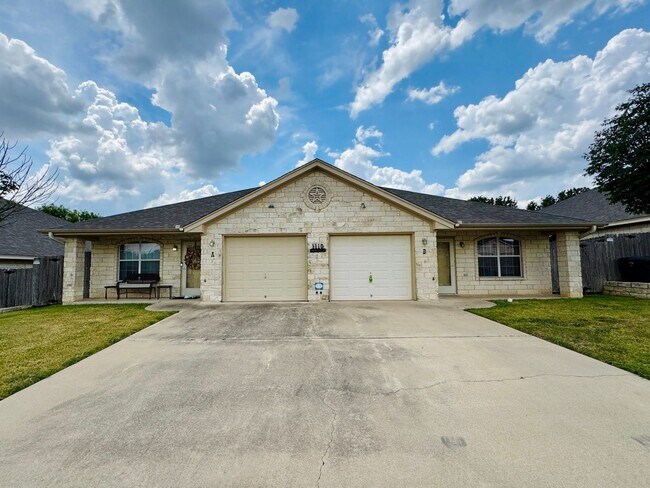Building Photo - 1110 Powder River Dr