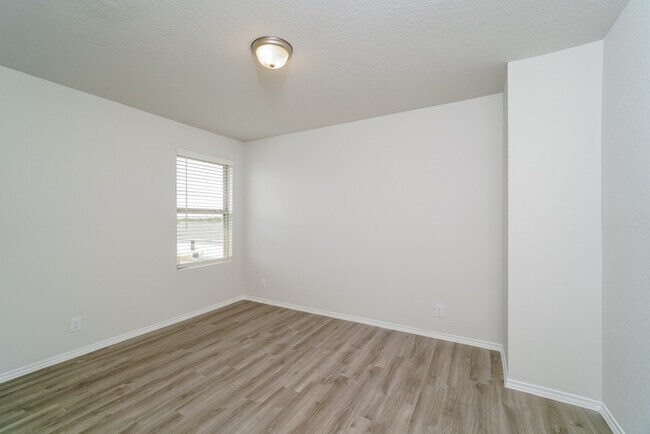 Foto del edificio - 10343 Green Branch