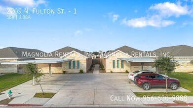 Building Photo - 2209 N Fulton St