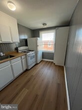 Building Photo - 6304 Gardenia St
