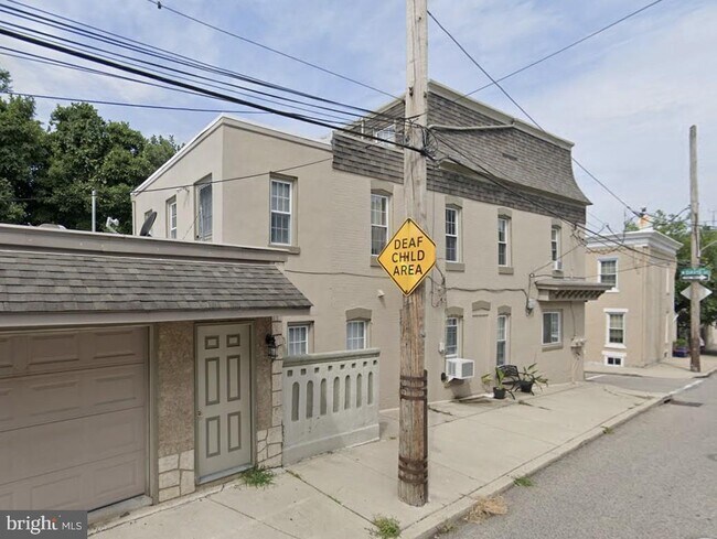 Foto del edificio - 143 Davis St