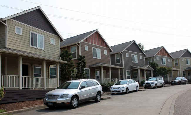 Foto del edificio - Ashcreek Commons