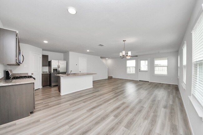 Foto del edificio - 7027 Cedar Breeze Ct