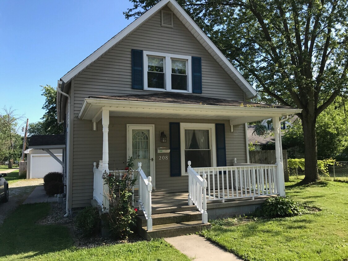 208 Collinwood Ave, Columbia City, IN 46725 House Rental in Columbia