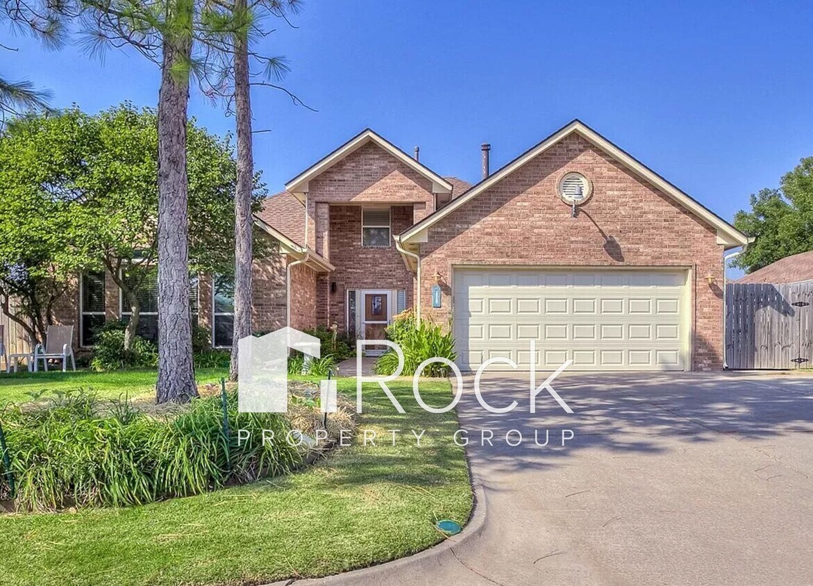 Charming 3-Bed 3-Bath Home with Tornado Sh... - Charming 3-Bed 3-Bath Home with Tornado Sh...