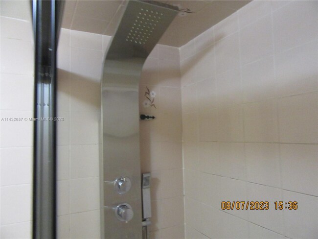Foto del edificio - 1101 SW 122nd Ave