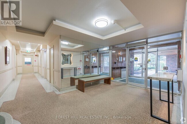 Photo du bâtiment - 291 Avenue Rd