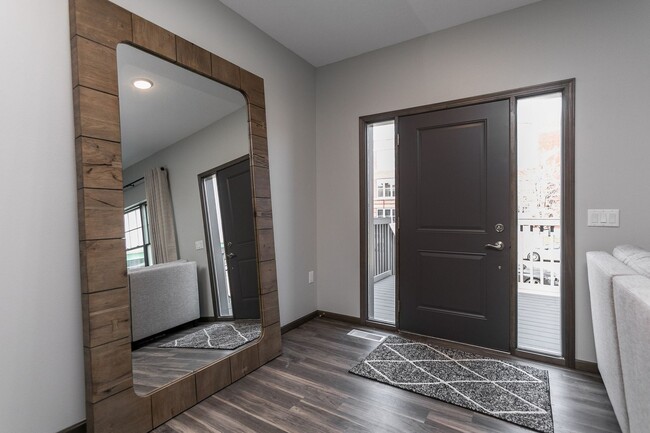 Building Photo - Fully Furnished New Construction Townhome ...