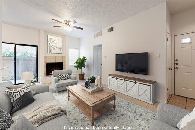 Building Photo - 9100 Mountain Ridge Dr