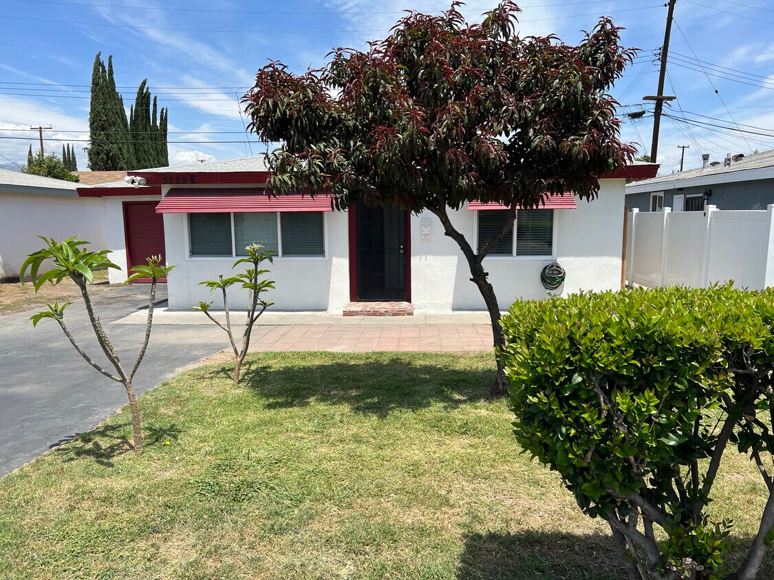 Primary Photo - 3229 Puente Ave