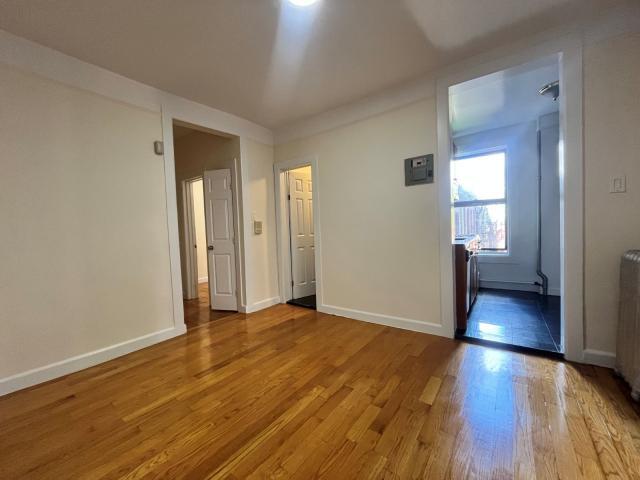 Foto principal - 3 bedroom in NEW YORK NY 10003