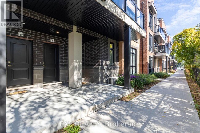 Photo du bâtiment - 7 Phelps Ln