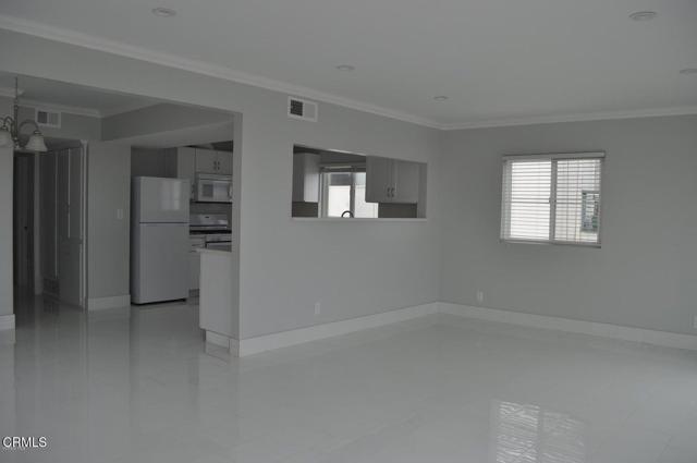 Foto principal - 3309 Hilltop Dr