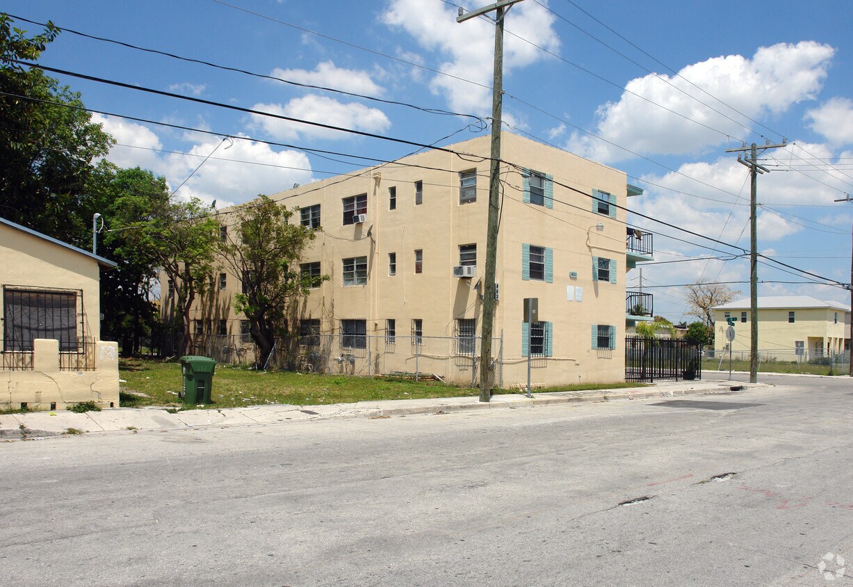 Foto del edificio - 1450 NW 1 Ave