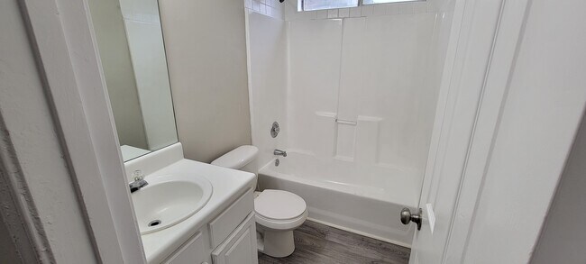 Foto del edificio - 118 Crystal Brook