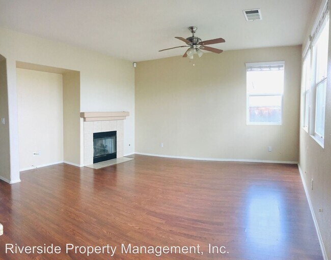 Building Photo - 3 br, 2 bath House - 29790 Cottonwood Cove Dr