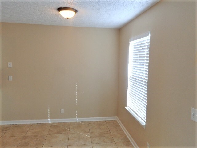 Building Photo - 255 Indian Park Drive