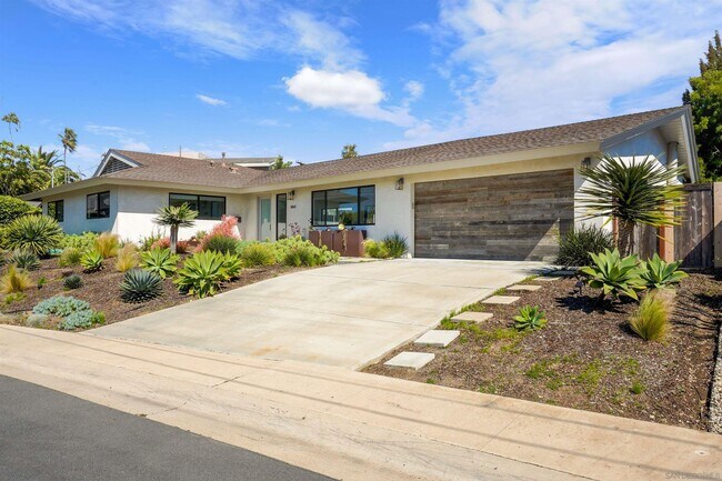 Foto del edificio - 8865 Robinhood Ln