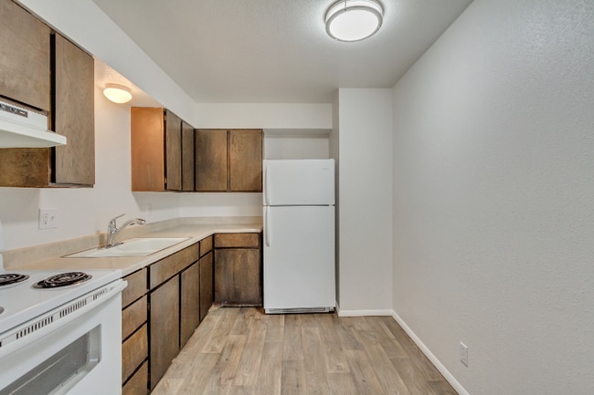 Building Photo - 2519 S 300 E