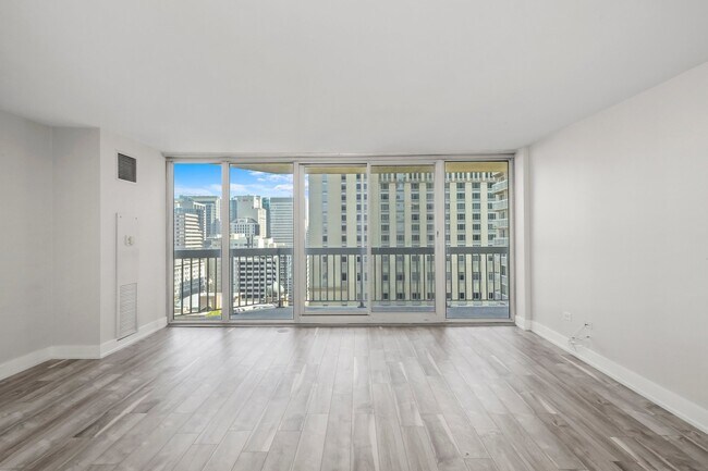 Foto del edificio - 545 N Dearborn St