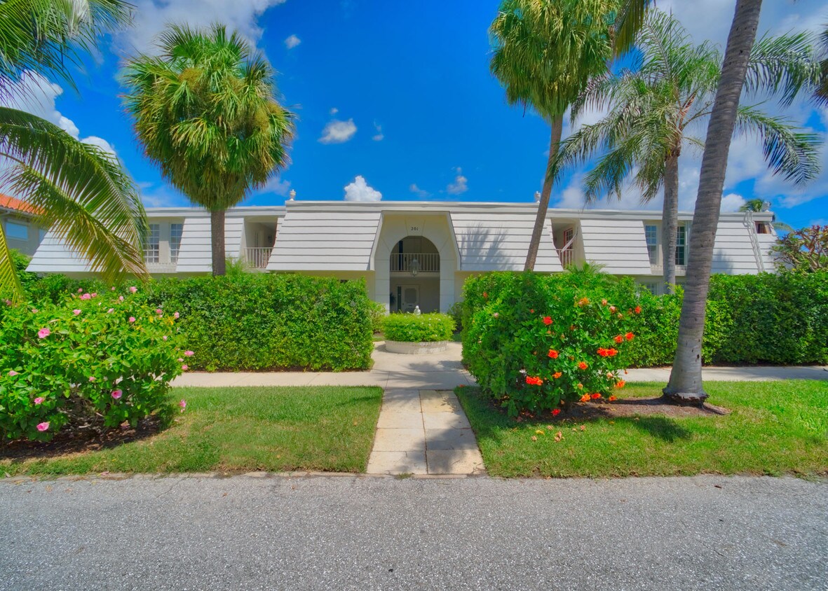 Primary Photo - 3440 S Ocean Boulevard 102n