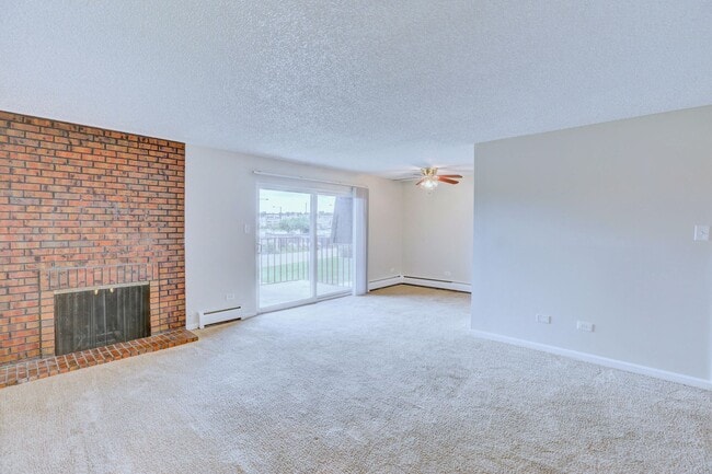 Interior Photo - Monaco Parkway Apartments