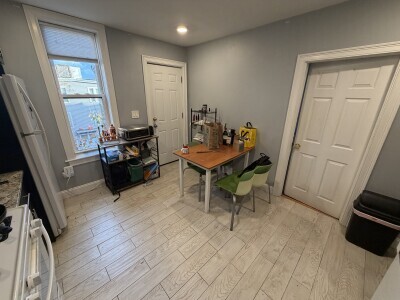 Building Photo - 15 Sewall St