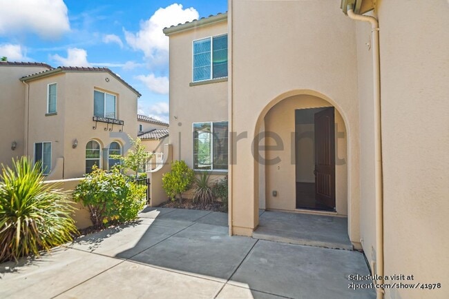 Building Photo - 3137 Cedarwood Loop