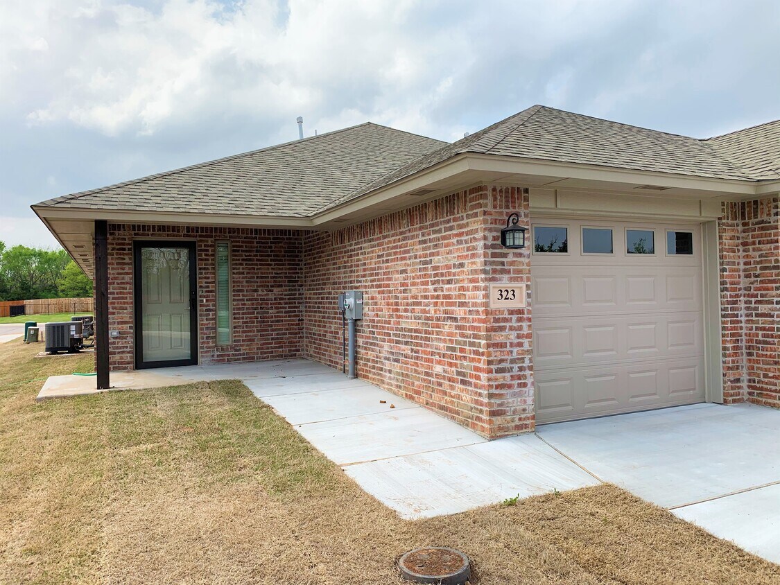 The Meadows at Newcastle Apartments in Newcastle, OK