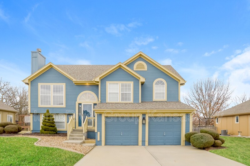 Foto principal - 713 S Sunset Ln