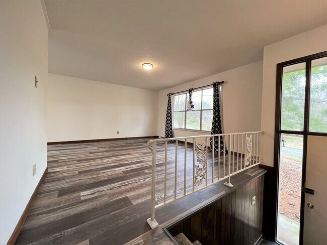 Foto del edificio - 11518 Midhurst Dr