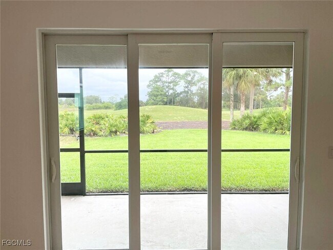 Foto del edificio - 20525 Copperhead Dr