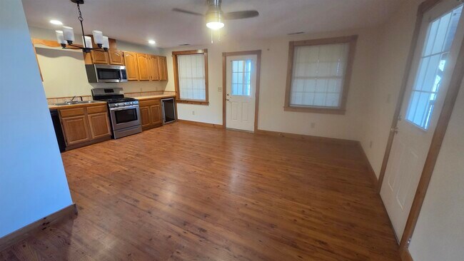 Foto del edificio - 9 Roberts Rd