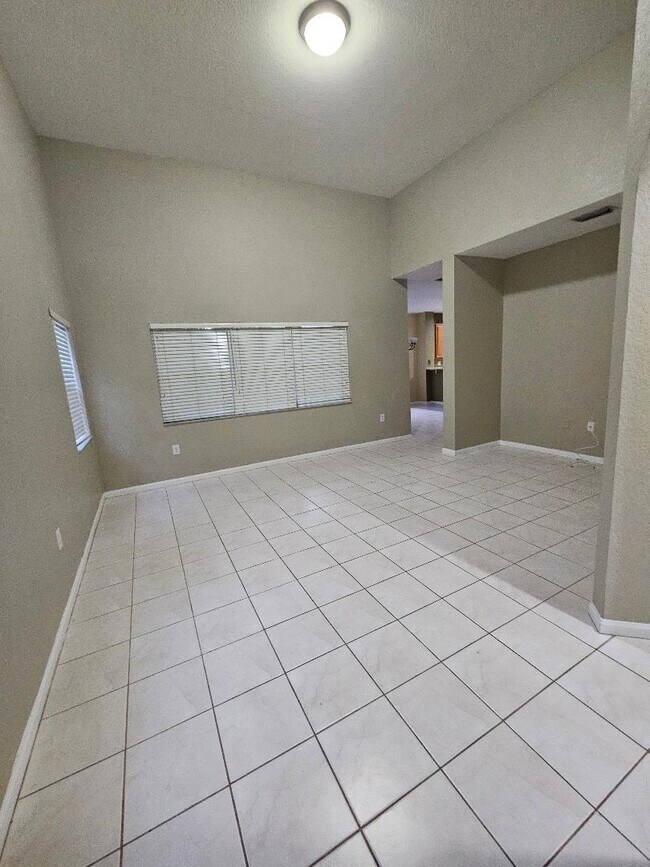 Building Photo - 2187 NW 74th Way