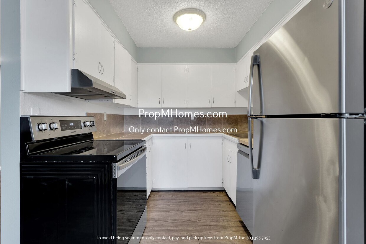 Primary Photo - Well-Located 2-Bedroom Unit with Classic C...