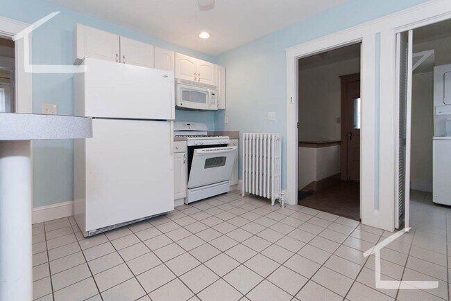 Foto del edificio - Spacious 2 Bedroom