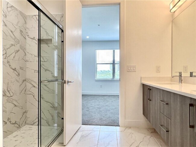 Foto del edificio - 559 NE 21st Ct