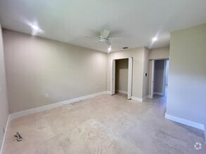 Building Photo - 18 Crossings Cir