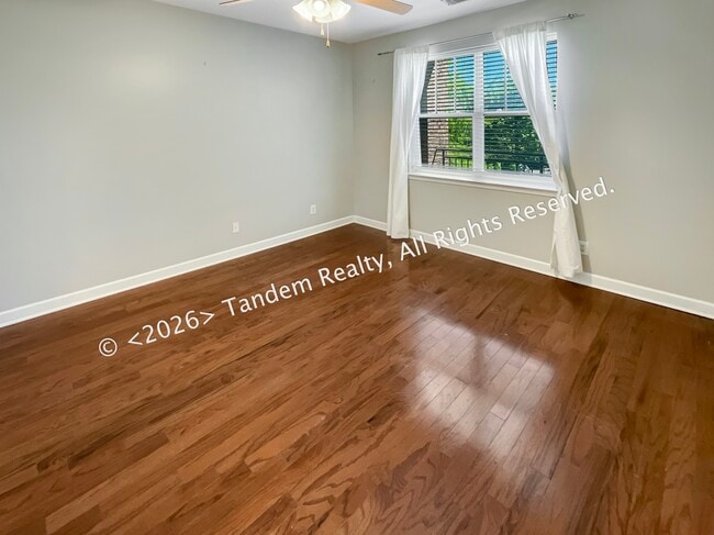 Foto del edificio - 2310 Elliott Ave