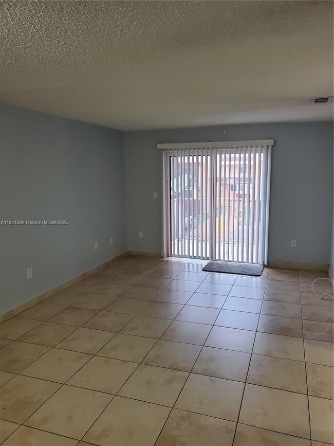 Building Photo - 14901 SW 80th St