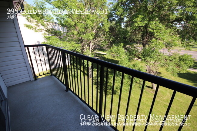 Building Photo - Columbia Manor 2 bedroom condo with utilit...