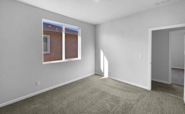 Building Photo - 8416 Tapies Way