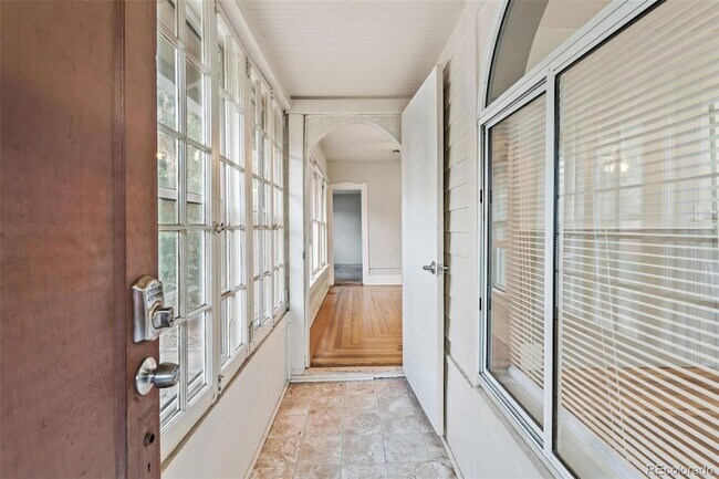 Foto del edificio - 1532 N Chestnut St