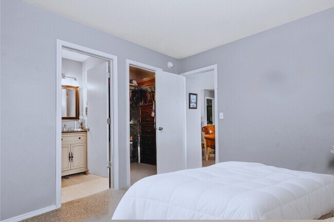 Foto del edificio - 3923 W Garnet St